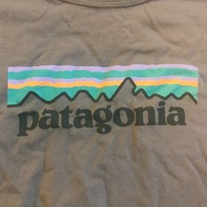 Women’s Patagonia Shirt